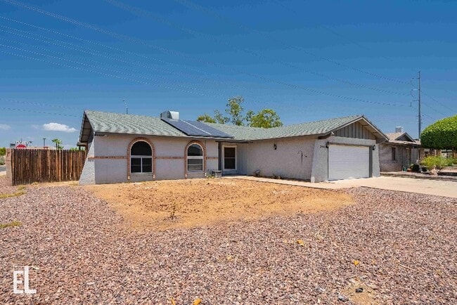 Building Photo - 2954 W Villa Theresa Dr