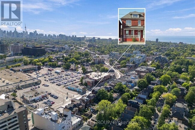 Building Photo - 2279 Dundas St W