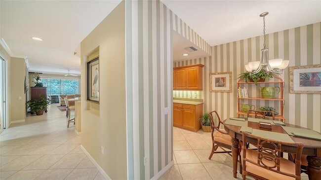 Building Photo - 5547 Key W Pl