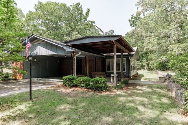 Building Photo - 3370 Monroe Hwy