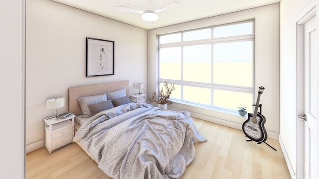 Interior Photo - 512 W Clark St