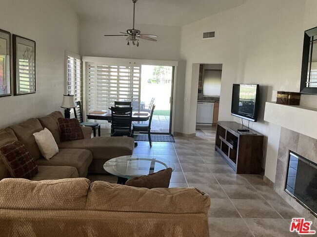 Foto del edificio - 41805 Preston Trail