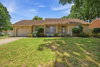 Building Photo - 1441 Bayberry Pl