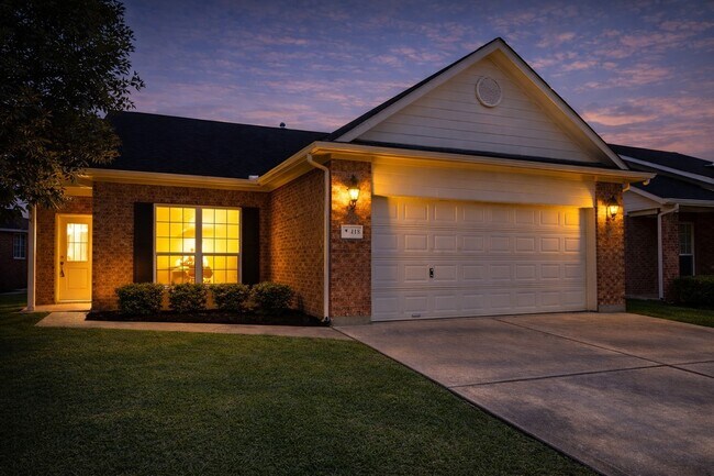 Foto del edificio - 418 Price Dr