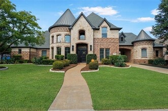 Building Photo - 2871 Creekwood Ln