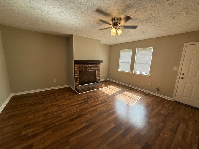 1735/1737 Cedar Shoals Dr - 1735/1737 Cedar Shoals Dr Apartment