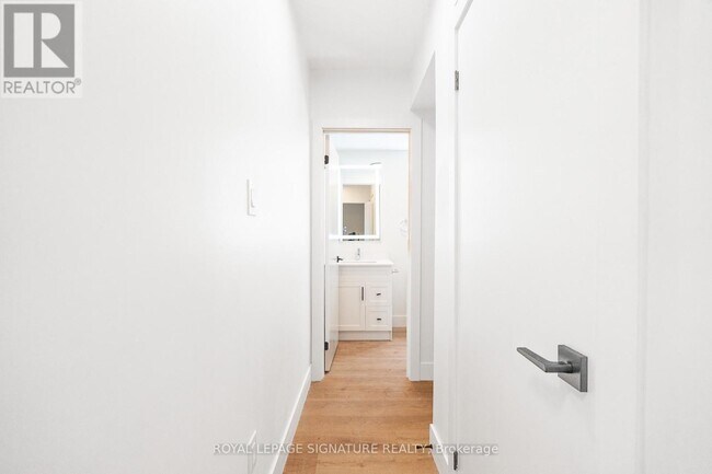 Building Photo - 7 Earnscliffe Rd