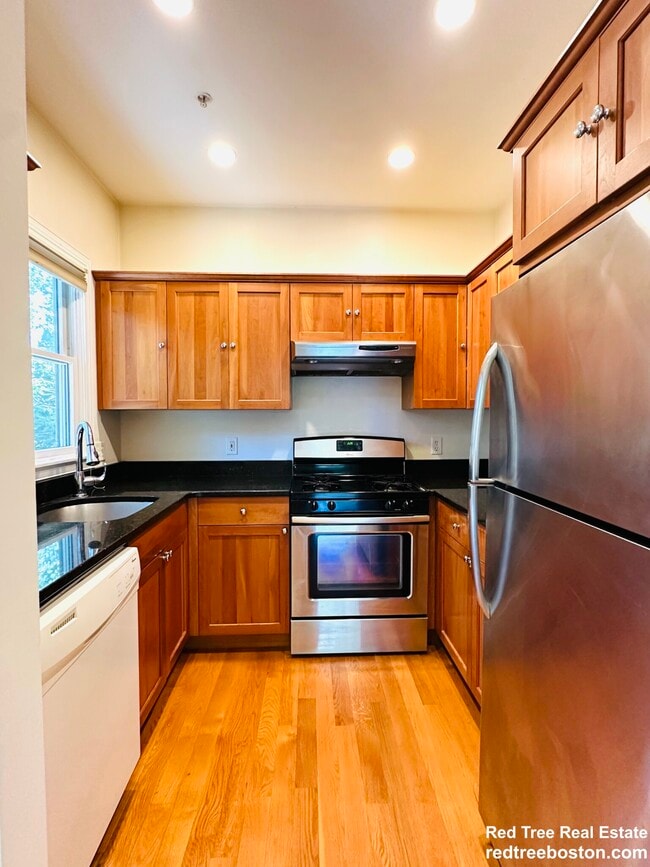 Photo - 10 Selkirk Rd Apartment