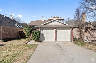 Building Photo - 2020 Raven Ln
