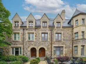Building Photo - 354 Tappan St