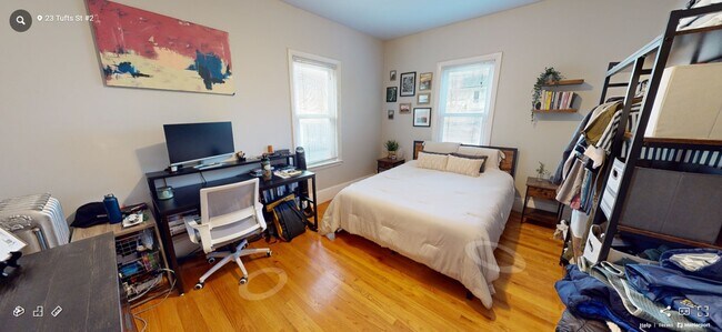 Building Photo - 23 Tufts St