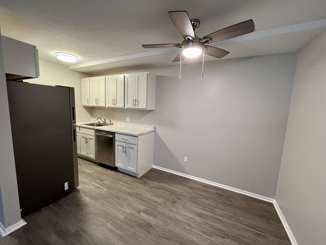 Mill Park Apartments – photo 5