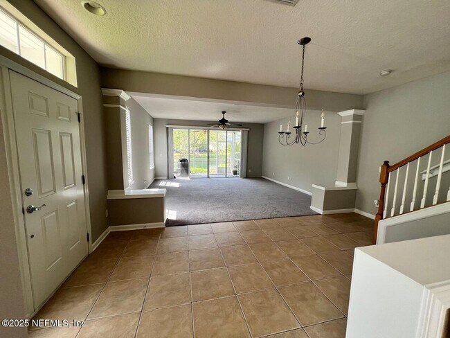 Foto del edificio - 3738 Windmaker Way