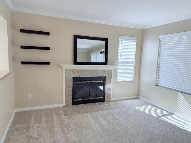 Building Photo - 15040 Avenida Venusto
