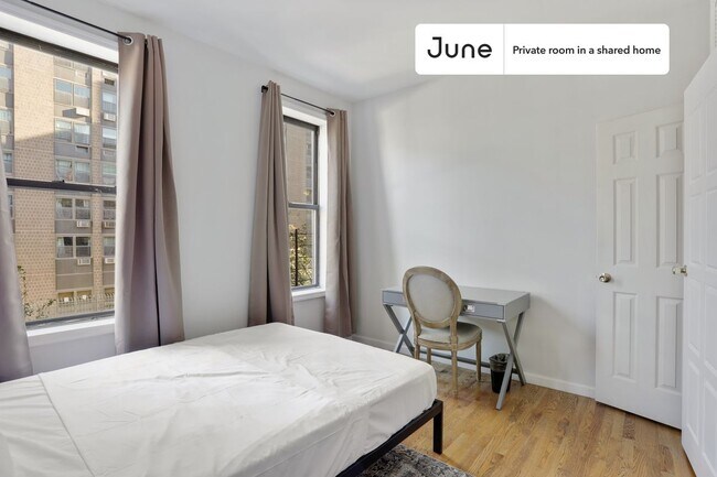 Building Photo - Room in Shared 3 bed/1 bath home in Upper West Side