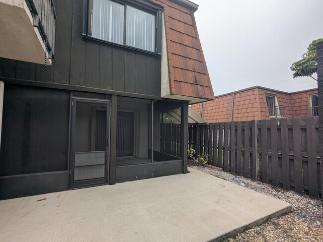 Foto del edificio - 2191 White Pine Cir