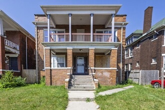 Building Photo - 1565 W Grand Blvd