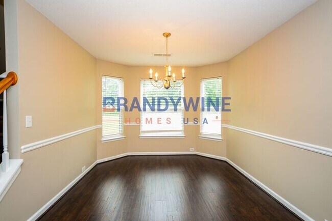 Building Photo - Be the first to Apply! BRIGHT and SPACIOUS...
