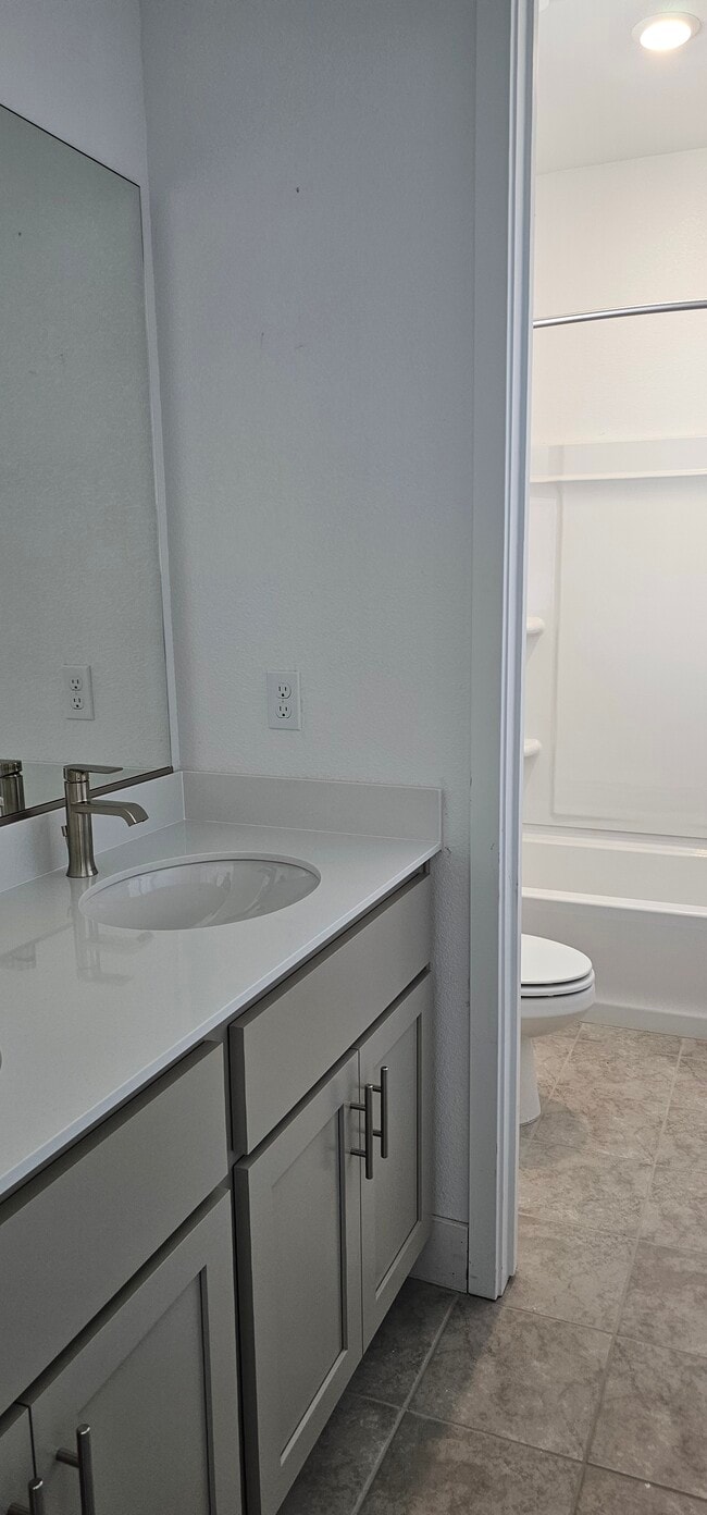 Building Photo - 3311 Jubilee Dr