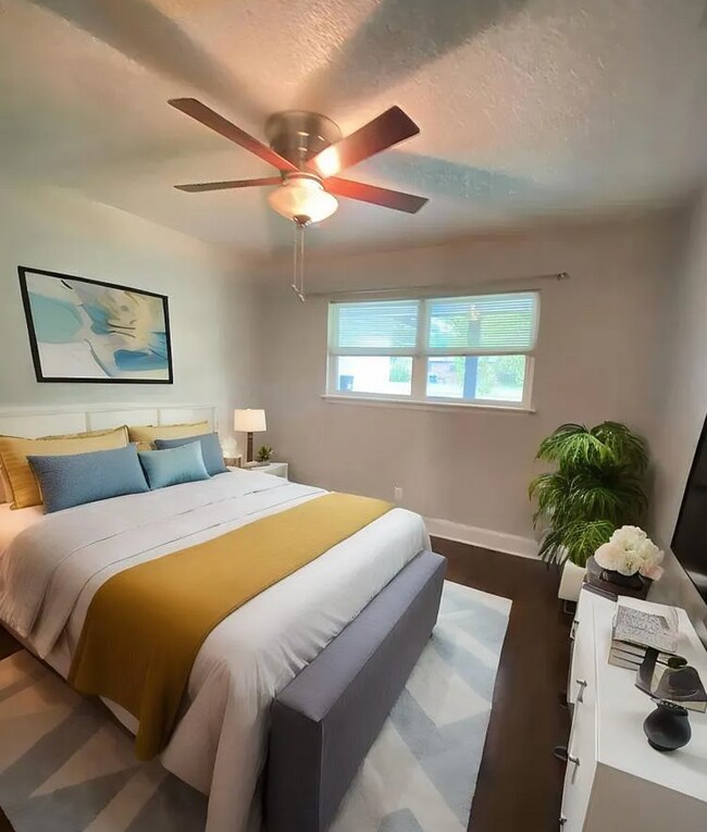 Foto del edificio - 5005 Brighton Rd