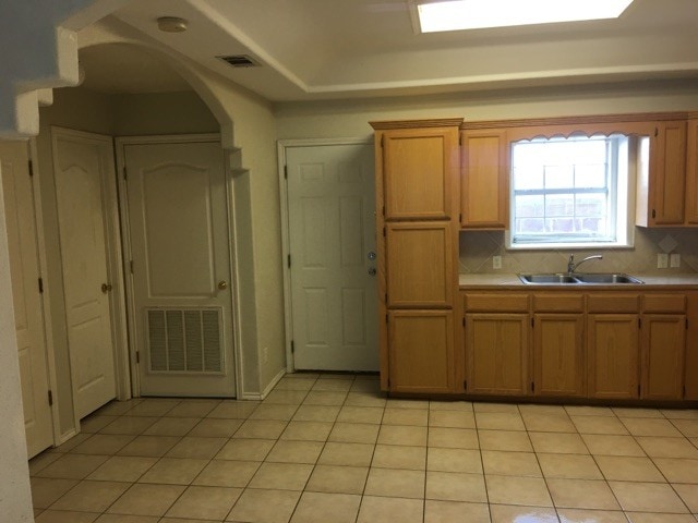 Building Photo - 2023 Agua Fina Ave