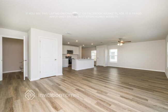Foto del edificio - 4616 Coastal Storm Gln