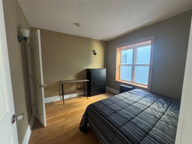 Foto del edificio - 198 Court St