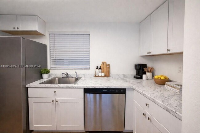 Foto del edificio - 1800 N Congress Ave