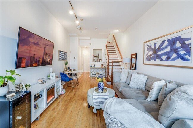 Foto del edificio - 222 Monroe St