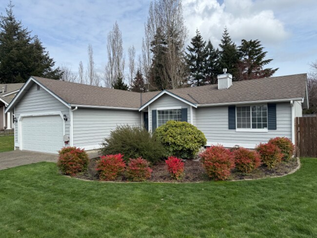 Foto del edificio - 12015 200th Ave Ct E