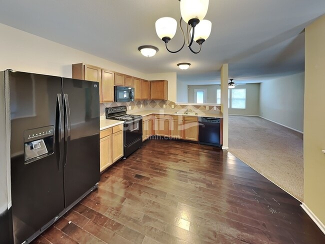 Building Photo - 8457 S Firefly Dr