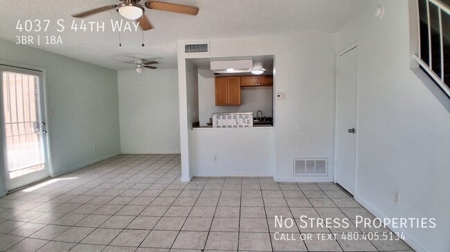 Building Photo - 4037 S 44th Way
