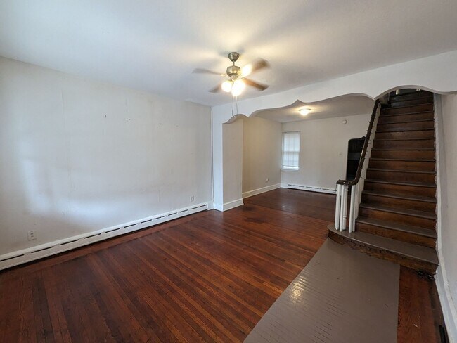 Building Photo - Large Home - Kingsessing