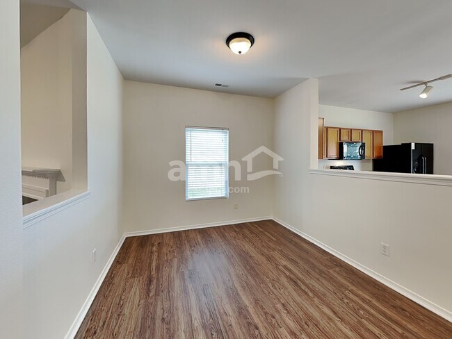 Foto del edificio - 12313 Downy Birch Rd