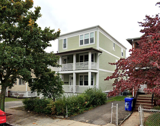 Building Photo - 64-66 Litchfield St