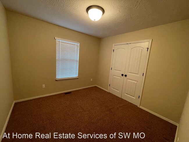 Building Photo - 3 br, 2 bath House - 3137 W Golden Valley