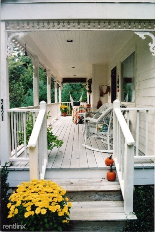 Building Photo - 2415 Pine Garth Run
