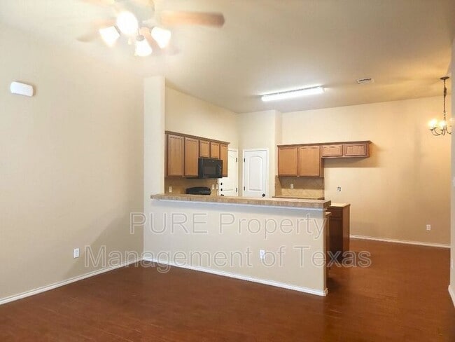 Building Photo - 1136 Brendon Lee Lane