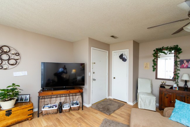 Interior Photo - Barr Road Fourplexes