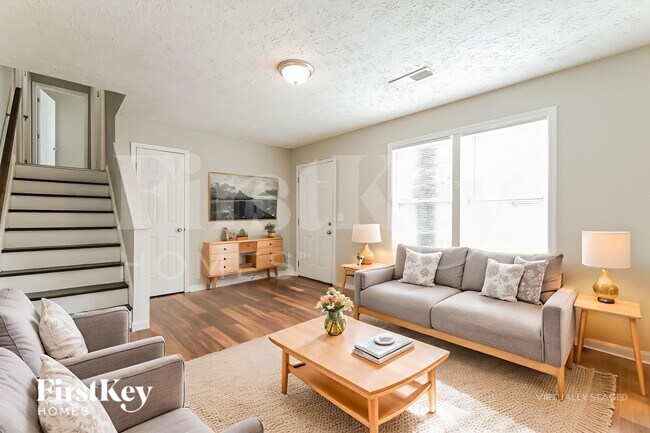 Foto del edificio - 680 Springhollow Ln SW