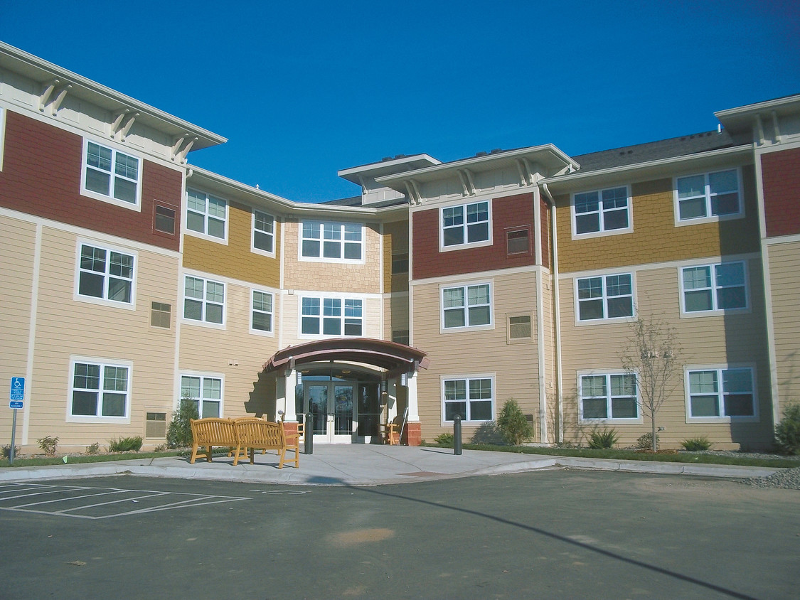 Cypress Senior Living Apartments - Oakdale, MN | Apartments.com