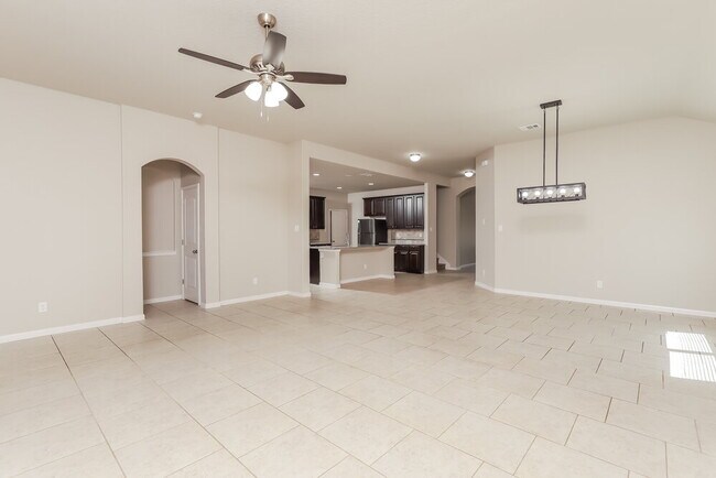 Foto del edificio - 737 Great Cloud Dr