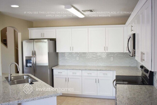 Foto del edificio - 186 N 224th Ln