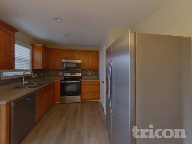 Foto del edificio - 1940 Littleton Ct