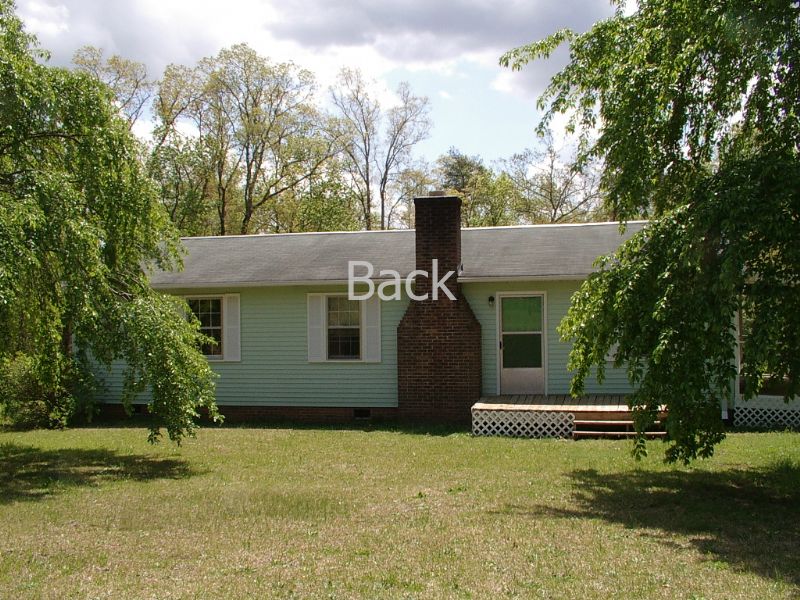 Building Photo - 123 Chandler Ct