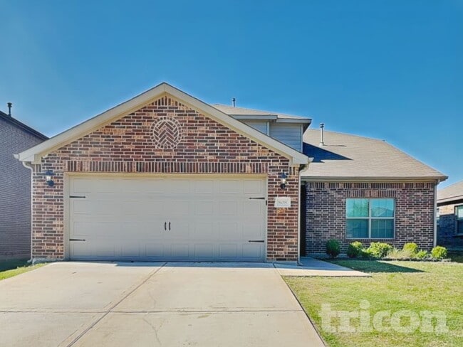 808 Clark Dr