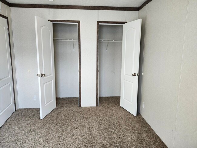 Foto del edificio - 3660 S Lapeer Rd