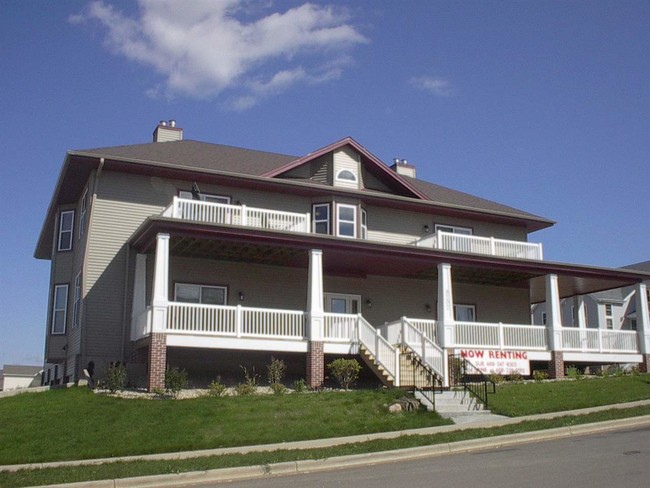 Building Photo - 8202 Mansion Hill Ave