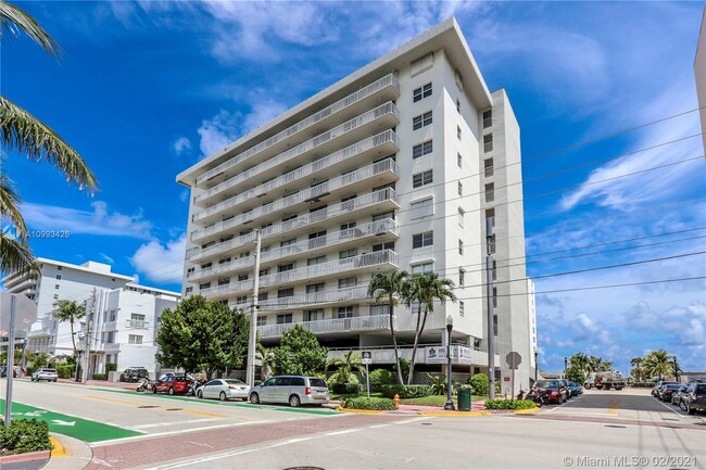 401 Ocean Dr Unit 826, Miami Beach, FL 33139 - Room for Rent in Miami ...