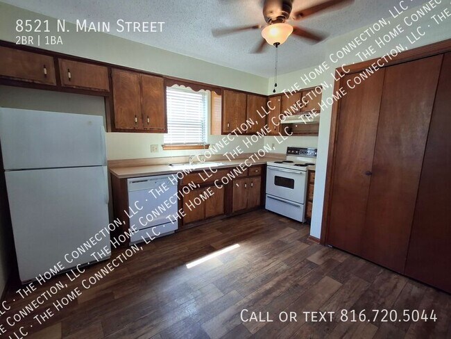 Foto del edificio - 8521 N Main St